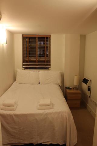 Central 2-Bed, 2-Bath Sanctuary Near Holborn Station, Covent Garden & West End ロンドン エクステリア 写真